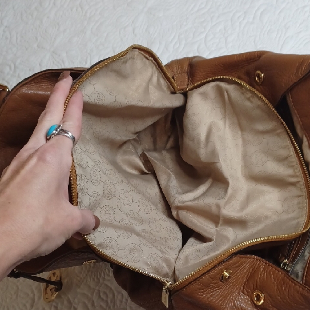 Michael Kors Brown Shoulder Bag with Gold Accents - Picture 8 of 13